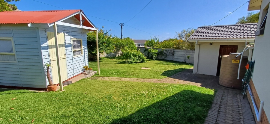 2 Bedroom Property for Sale in Dana Bay Western Cape